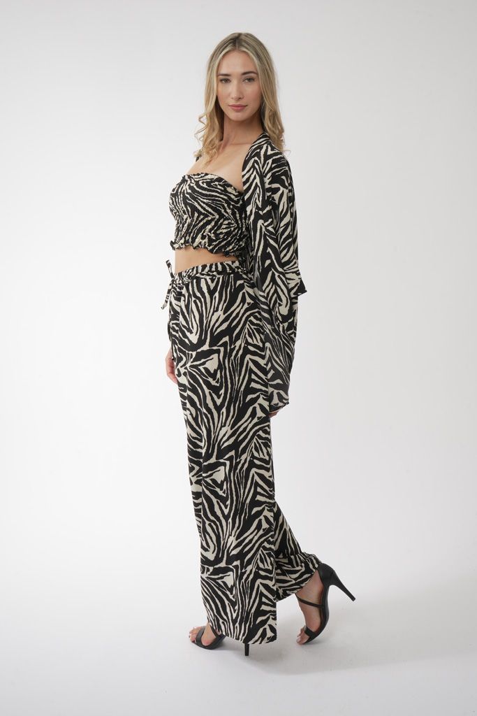 Zebra kimono set